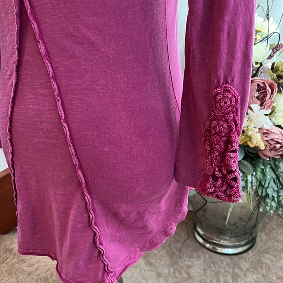 Free People Pink Long Sleeve Tunic with Crocheted Sleeve Cuff - Picture 4 of 7